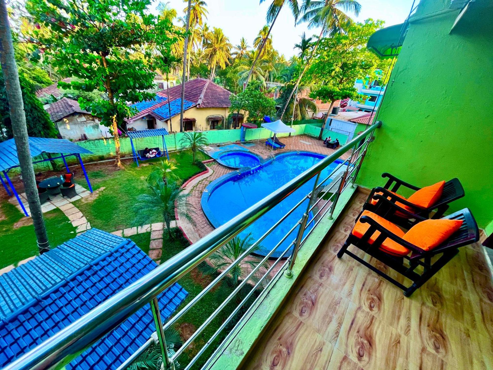 Summer Beach Resort, Goa - #Near Baga Beach #Swimming Pool #Garden #Bar #Lift #Premium Rooms #Property Of The Year #70565-84665 Калангут Экстерьер фото