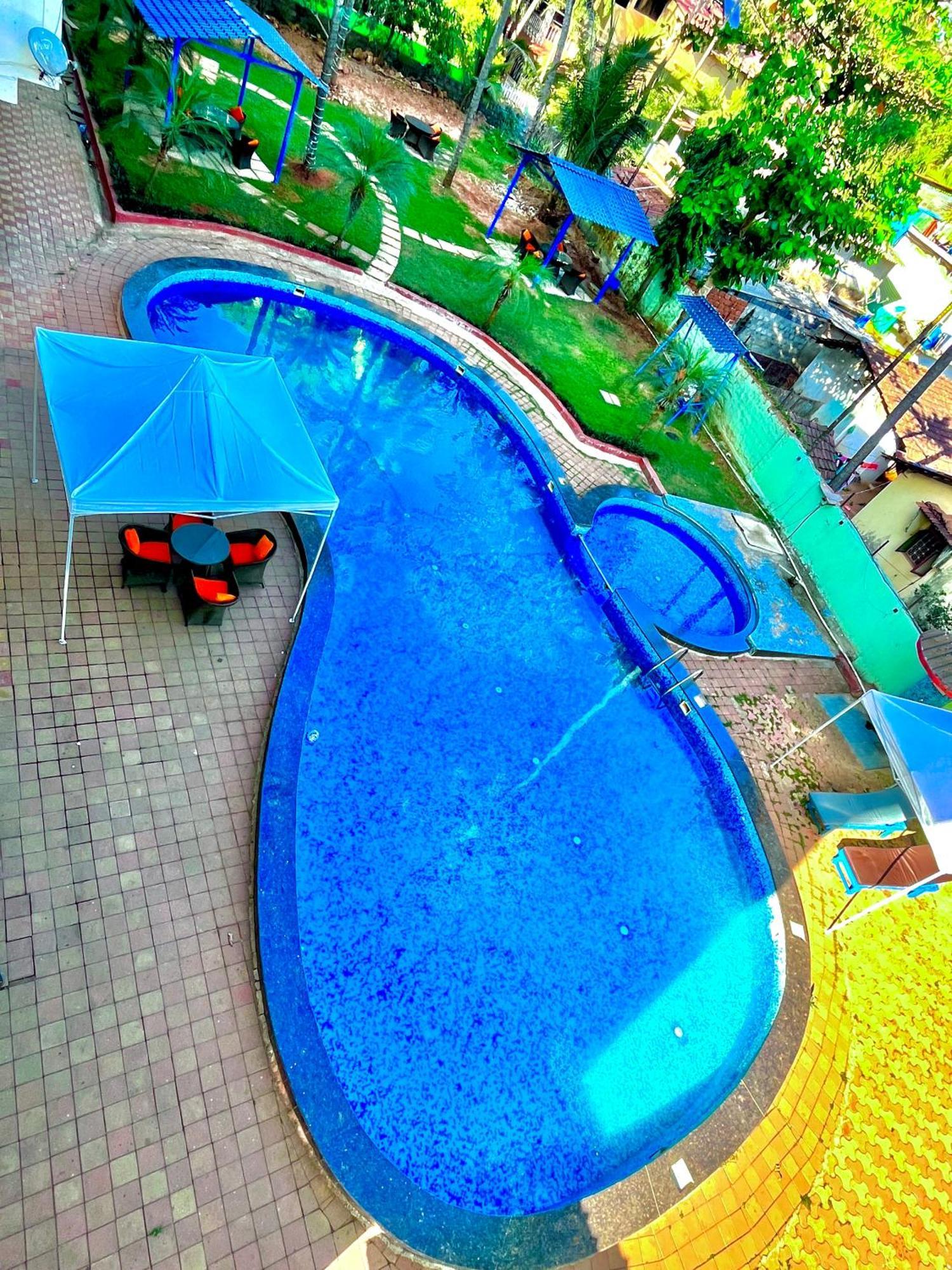 Summer Beach Resort, Goa - #Near Baga Beach #Swimming Pool #Garden #Bar #Lift #Premium Rooms #Property Of The Year #70565-84665 Калангут Экстерьер фото