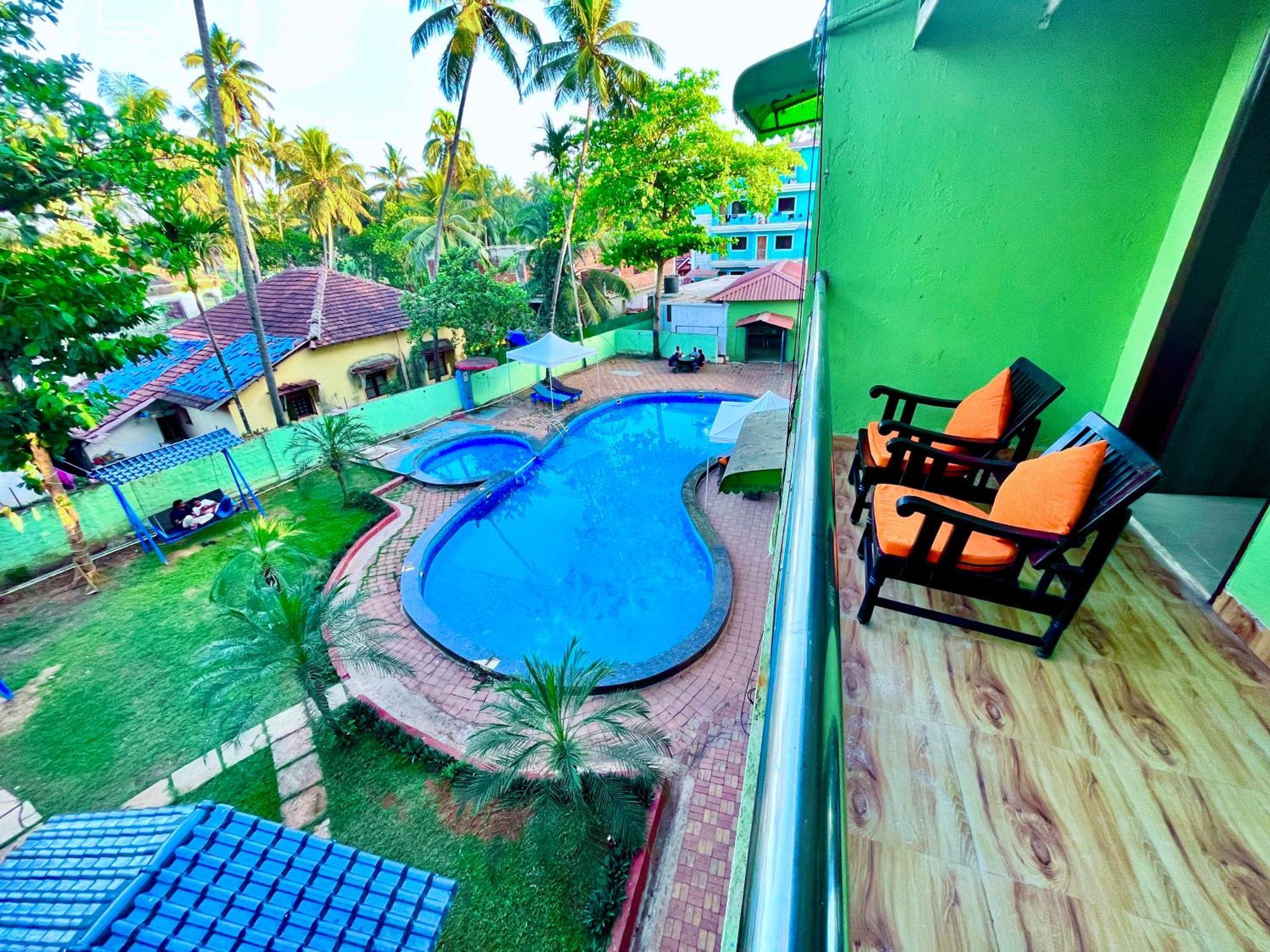 Summer Beach Resort, Goa - #Near Baga Beach #Swimming Pool #Garden #Bar #Lift #Premium Rooms #Property Of The Year #70565-84665 Калангут Экстерьер фото